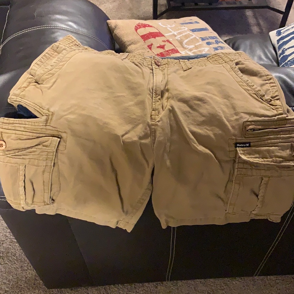 Baige Hurley Cargo shorts